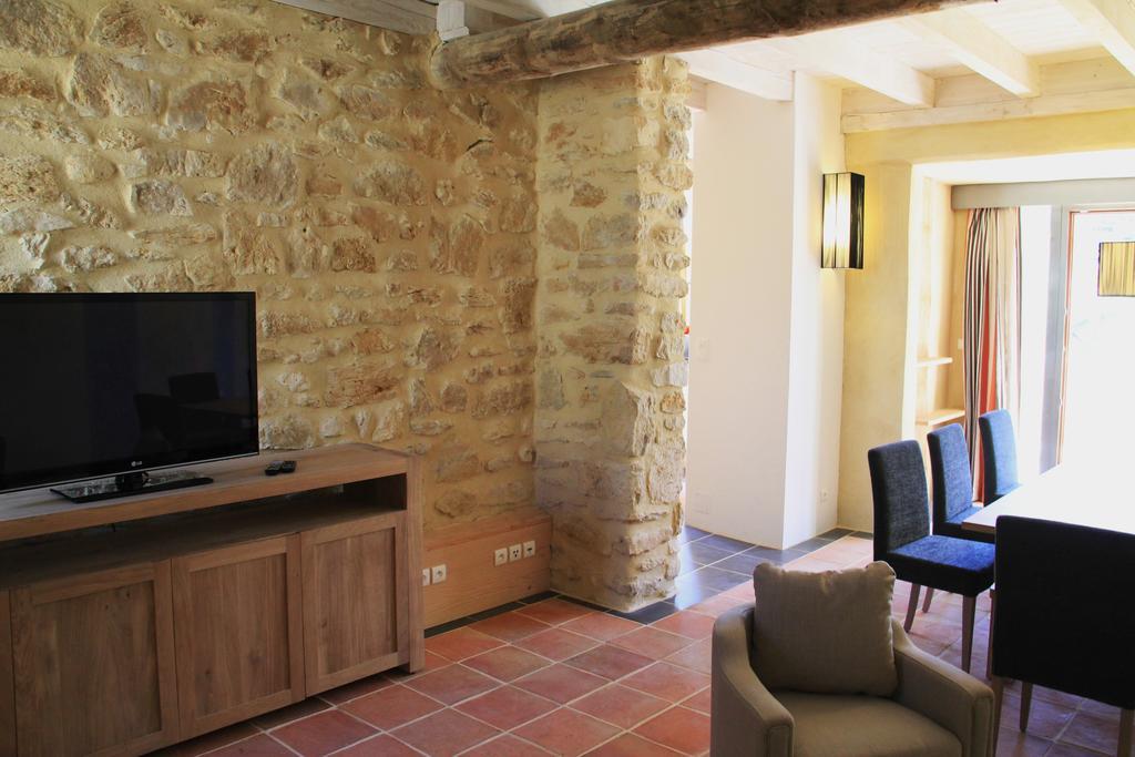 מלון Saint-Pons-la-Calm Hollyoaks Estate חדר תמונה