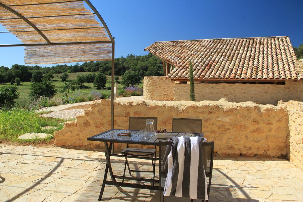 מלון Saint-Pons-la-Calm Hollyoaks Estate חדר תמונה