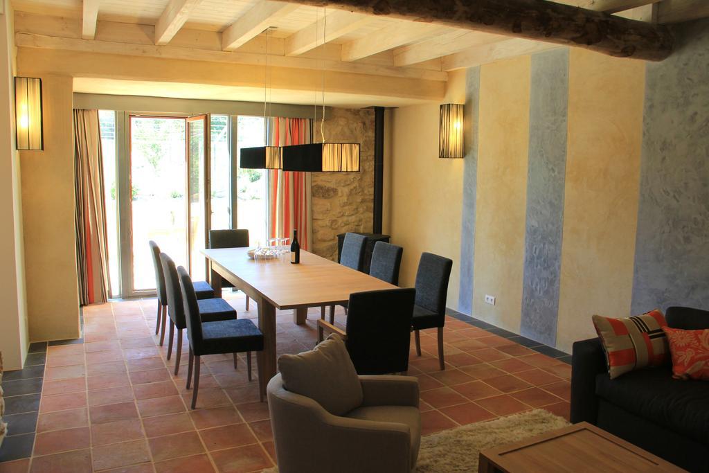 מלון Saint-Pons-la-Calm Hollyoaks Estate חדר תמונה
